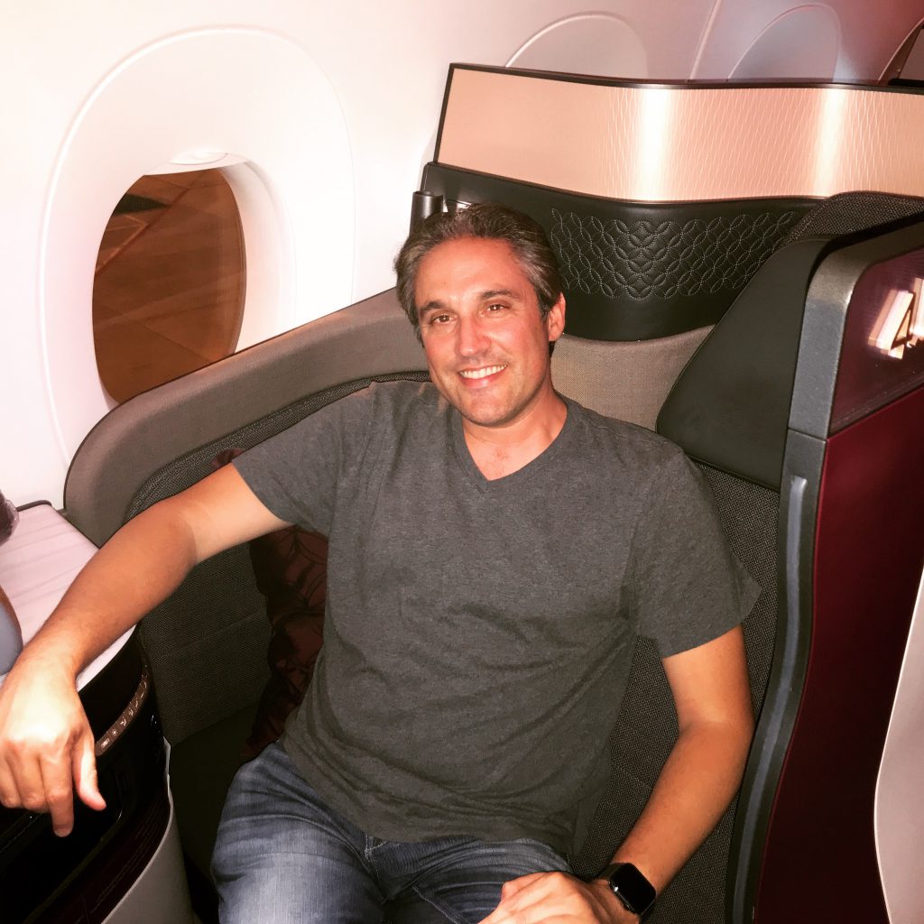 Flying the Qatar Airways QSuites