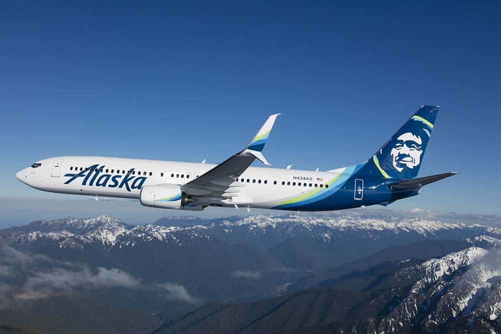alaska airlines plane