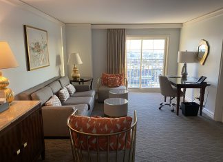 Marriott Platinums Now Suite Upgrade Eligible at Ritz Carlton Ritz Carlton Marina Del Rey - Suite