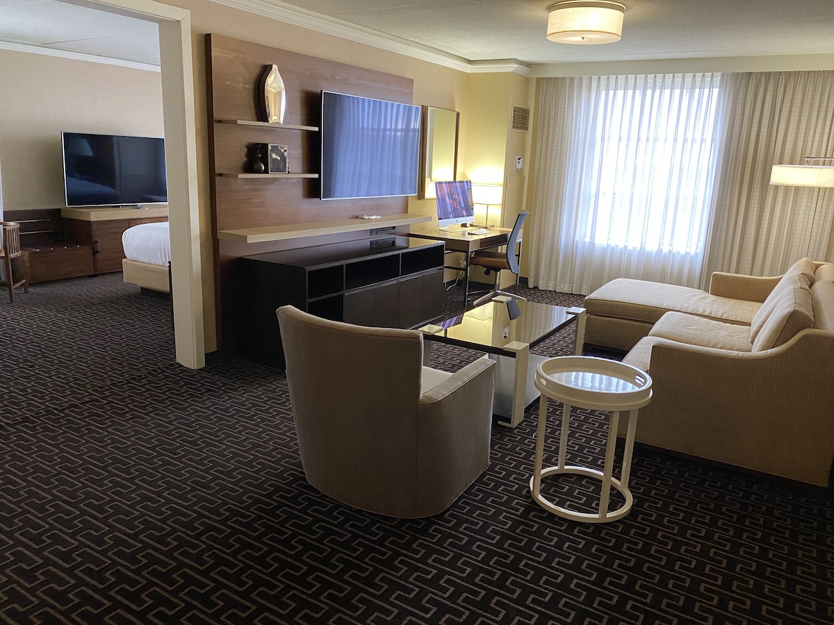 Hyatt Regency Greenwich Suite