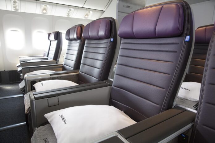 united ua premium plus seats