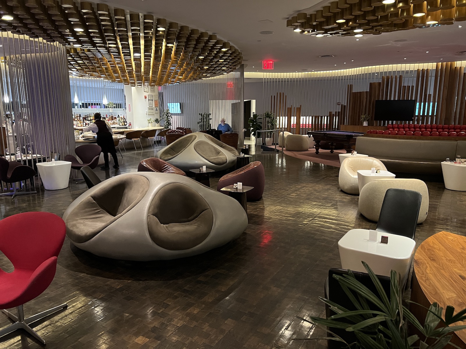 virgin clubhouse jfk amex platinum