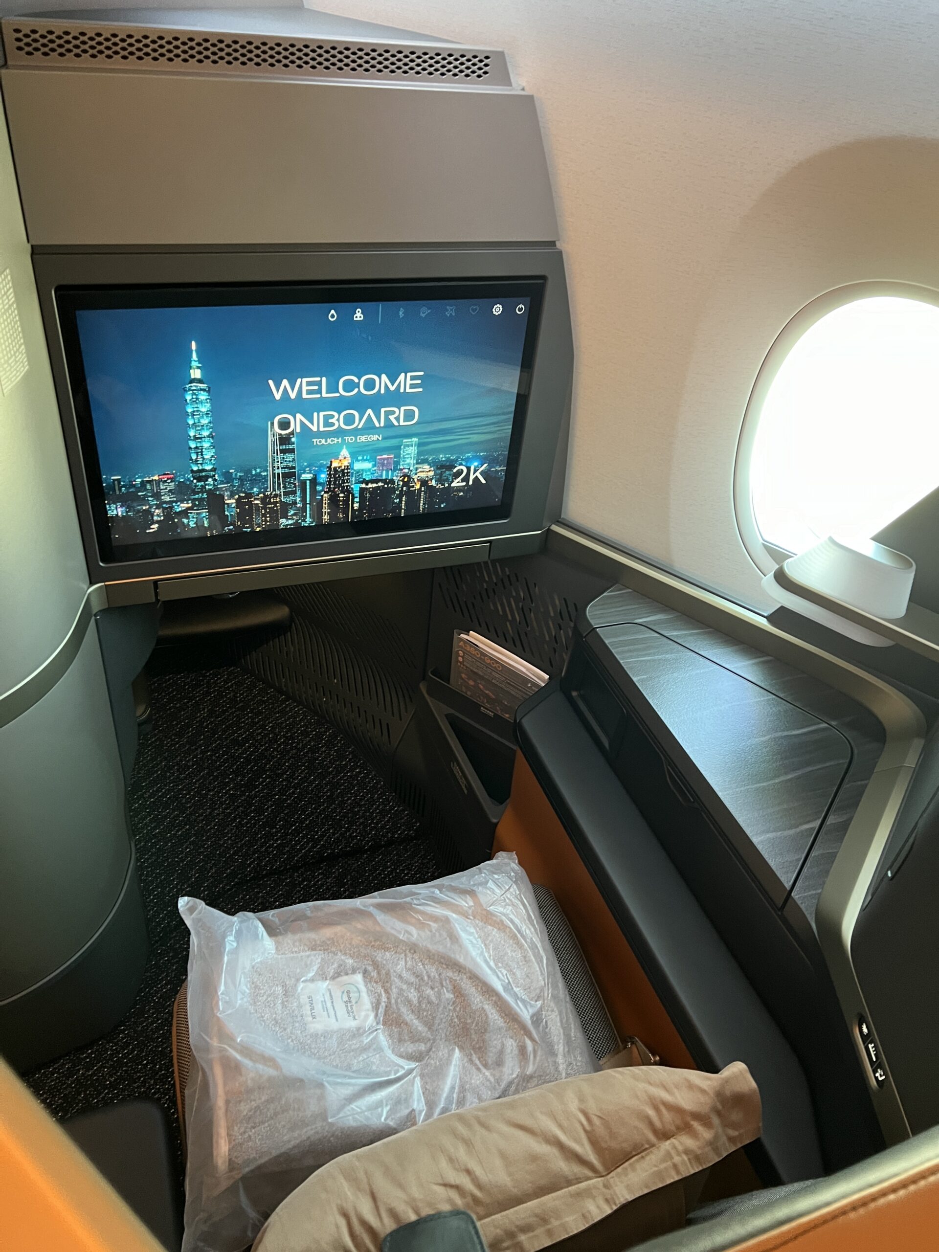 Starlux A350 Business Class