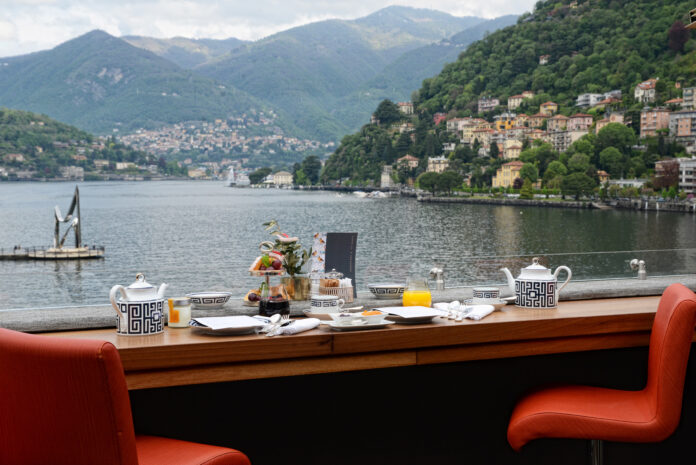 VISTA Palazzo Lago di Como