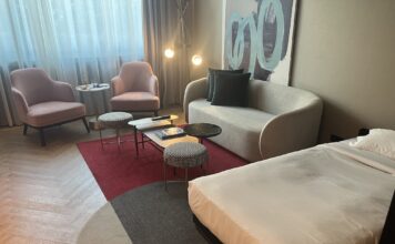 Renaissance Porto Lapa – Lightning Review Renaissance Porto Lapa